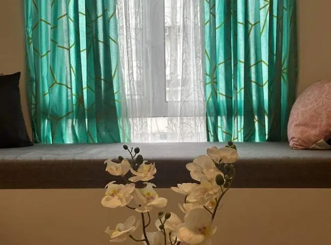 Hotel 1br Avida Towers Riala 40sqms Unit *